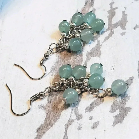 Malaysia Jade Green Gemstone Bead Dangle Silver Platinum Plated Earrings - Picture 9 of 10